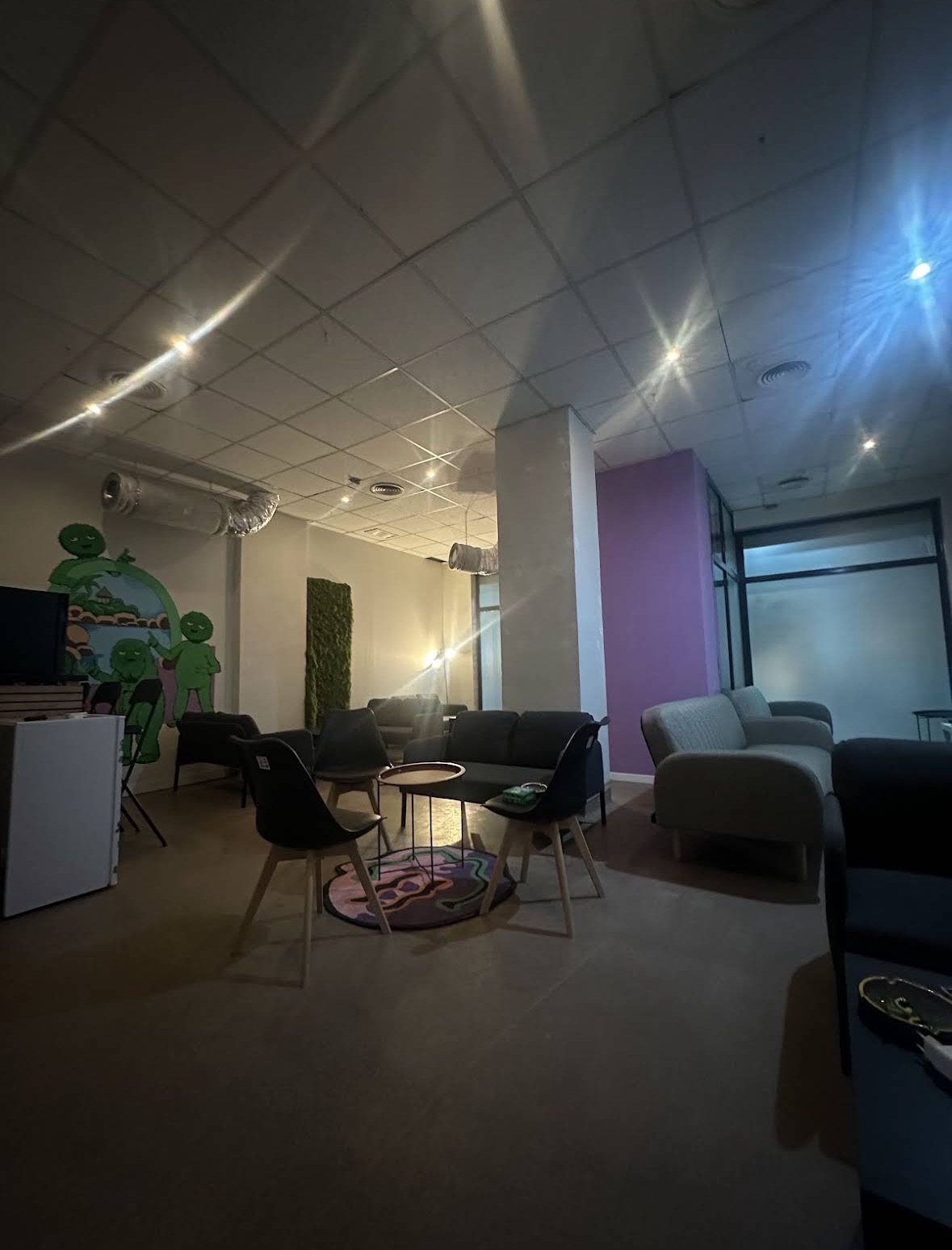 El interior de la asociación canabica Green Dome en Sevilla