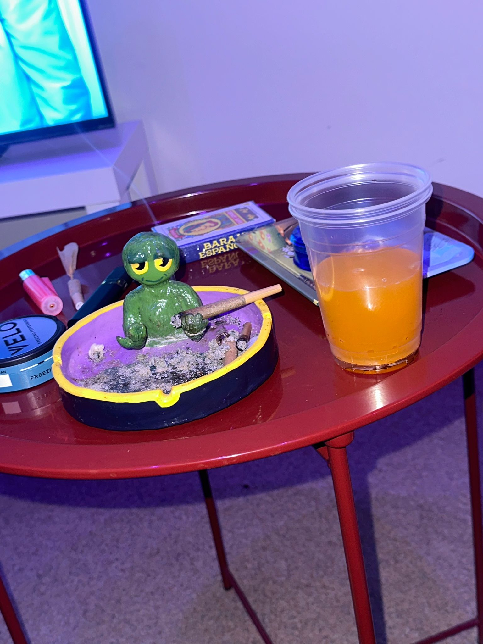 Area chill de la asociación canabica green dome Cannabis club Sevilla